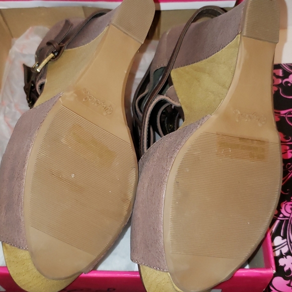 Qupid brown open toe strappy wedges - Picture 7 of 7